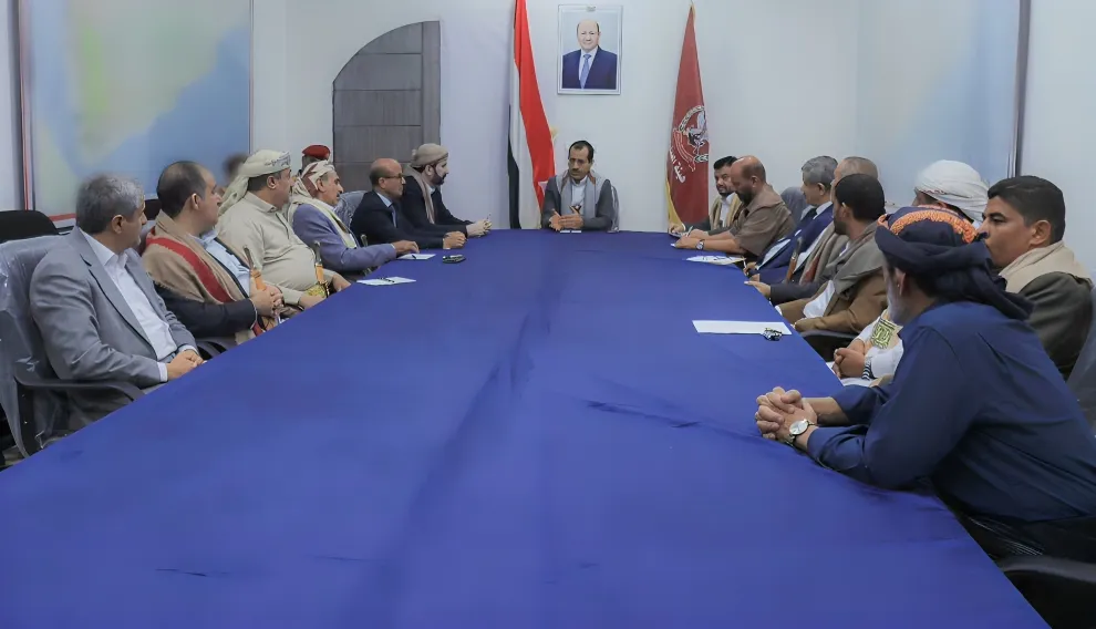 برئاسة "العقيلي".. اجتماع موسع في مأرب يناقش تعزيز التنسيق في المحافظات غير المحررة