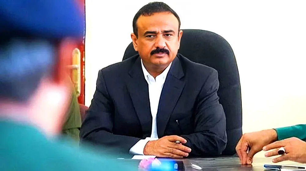 محافظ شبوة ينقلب على الانتقالي ويرحب بانعقاد مؤتمر جنوبي والسفير السعودي يعتبرها "خطوة إيجابية"