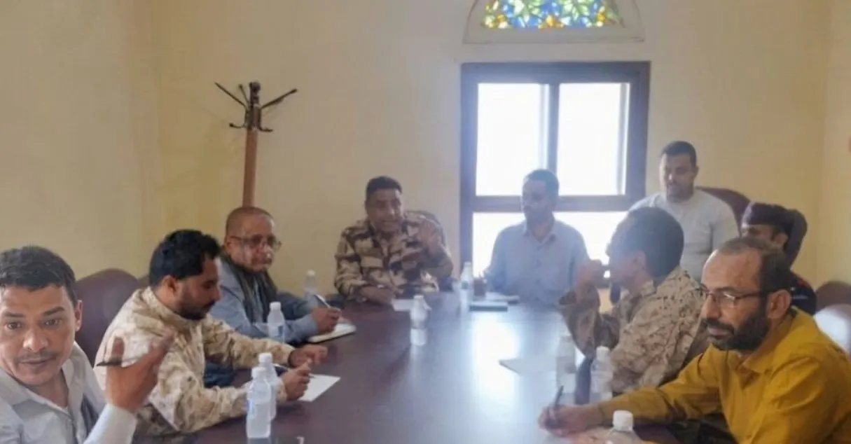لجنة طبية عسكرية في تعز: ملف الجرحى دخل أكثر مراحله حرجاً ونواجه عجزاً مالياً كاملاً