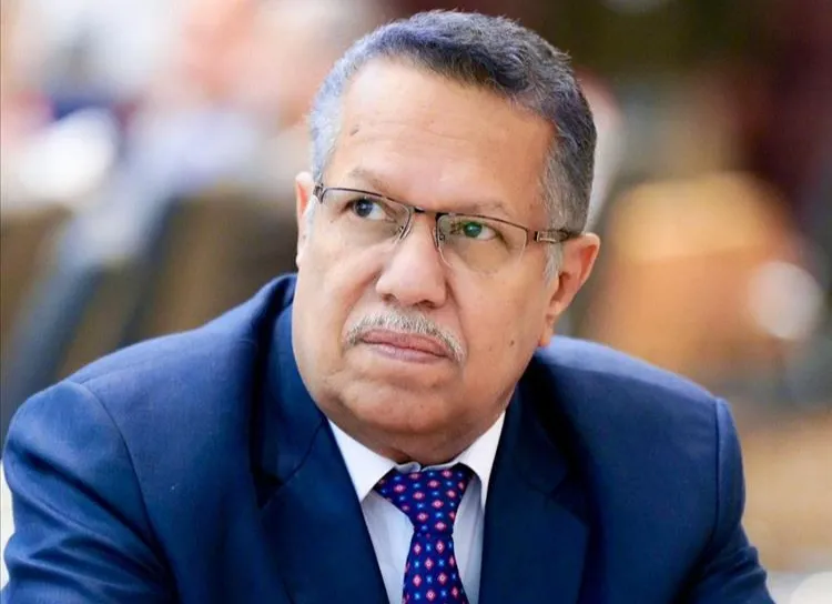 "بن دغر": أرجو أن يُغلِق هروب الزبيدي صفحة الصراع في الجنوب 