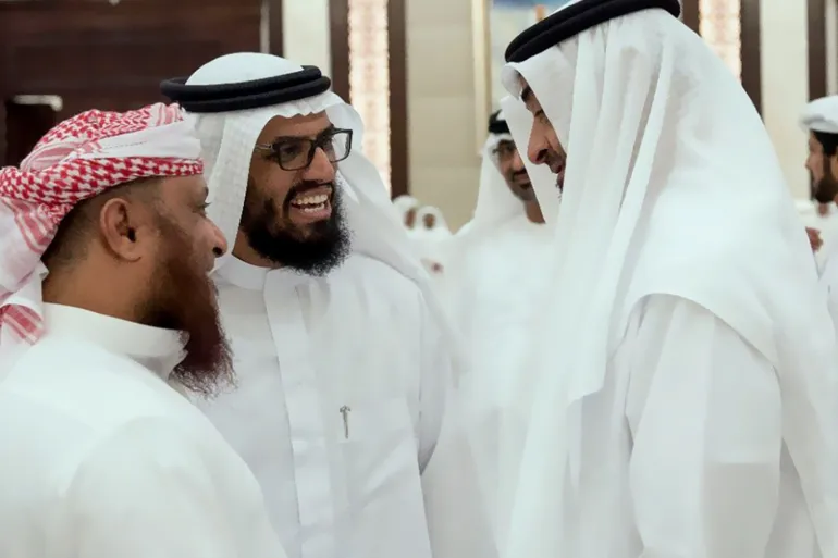 هاني بن بريك من الإمارات يتهم السعودية.. وفد الانتقالي معتقل وقرار حل المجلس "مسرحية هزلية"