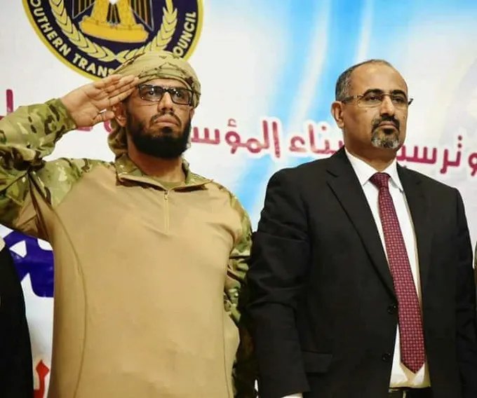 المجلس الانتقالي يطوي صفحته الأخيرة ويعلن حل نفسه