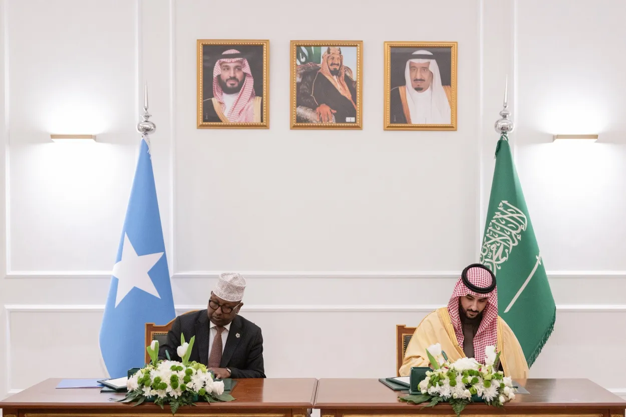 الهدهد انفرد به سابقا.. السعودية والصومال توقّعان مذكرة تفاهم في المجال العسكري