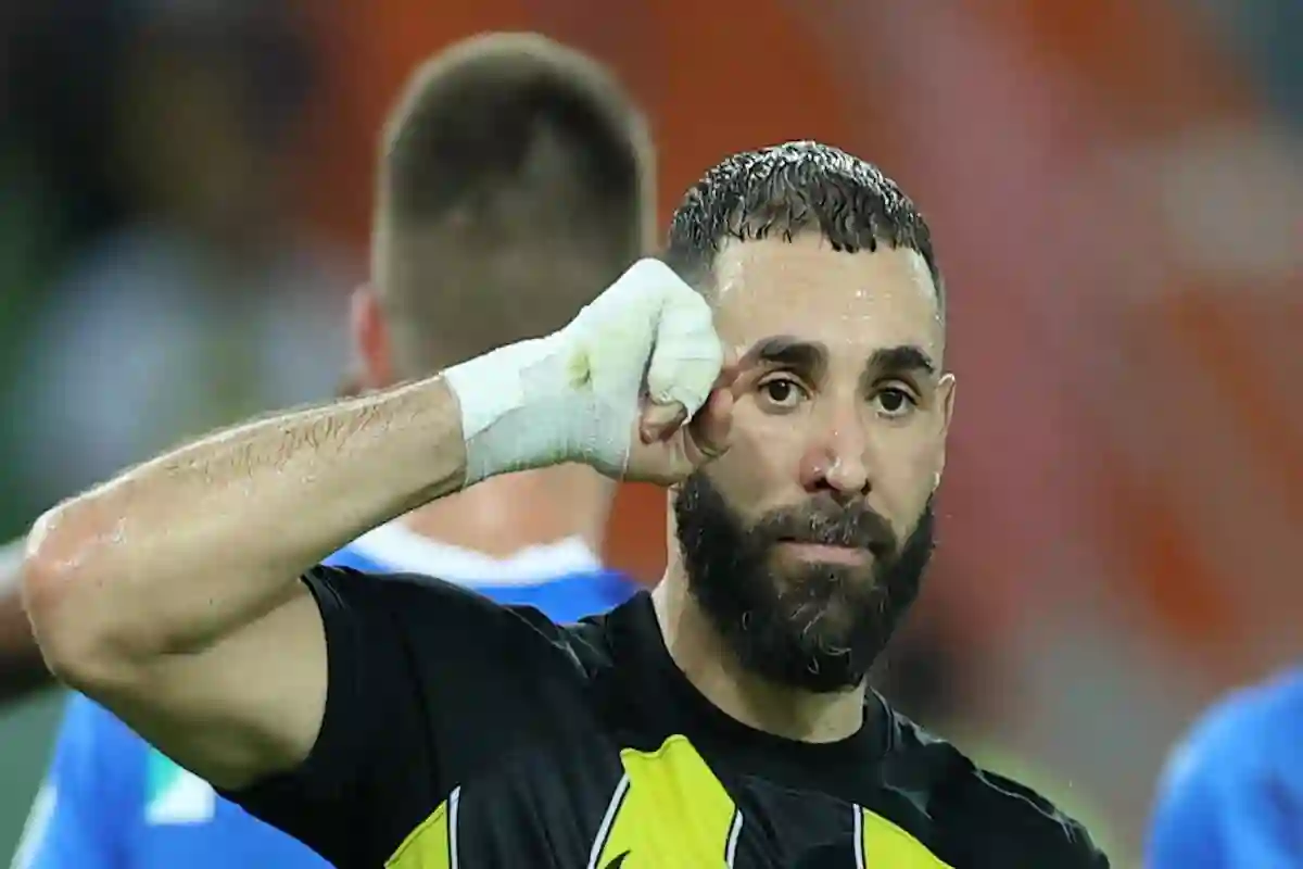 بسبب بنزيما 