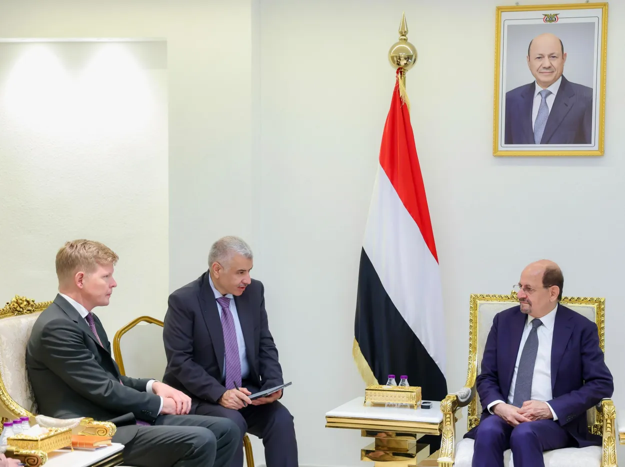 غروندبرغ ينهي مشاوراته في عدن وسط تركيز على تحييد اليمن عن التصعيد الإقليمي وتعزيز المسار الاقتصادي