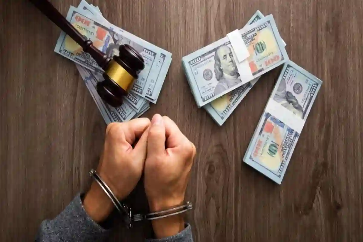 محامي سعودي يكشف العقوبات المقررة في نظام مكافحة غسل الأموال