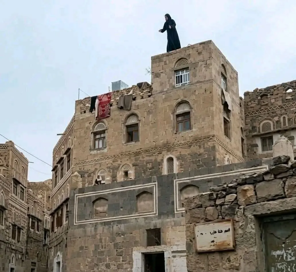 وفاة فتاة في حجة بعد إجبارها على العودة إلى زوجها تثير موجة غضب واسعة