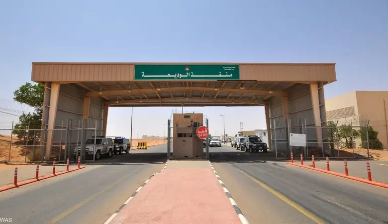 مصادر تتحدث عن مقتل ضابطين سعوديين بانفجار عبوة ناسفة في منفذ الوديعة