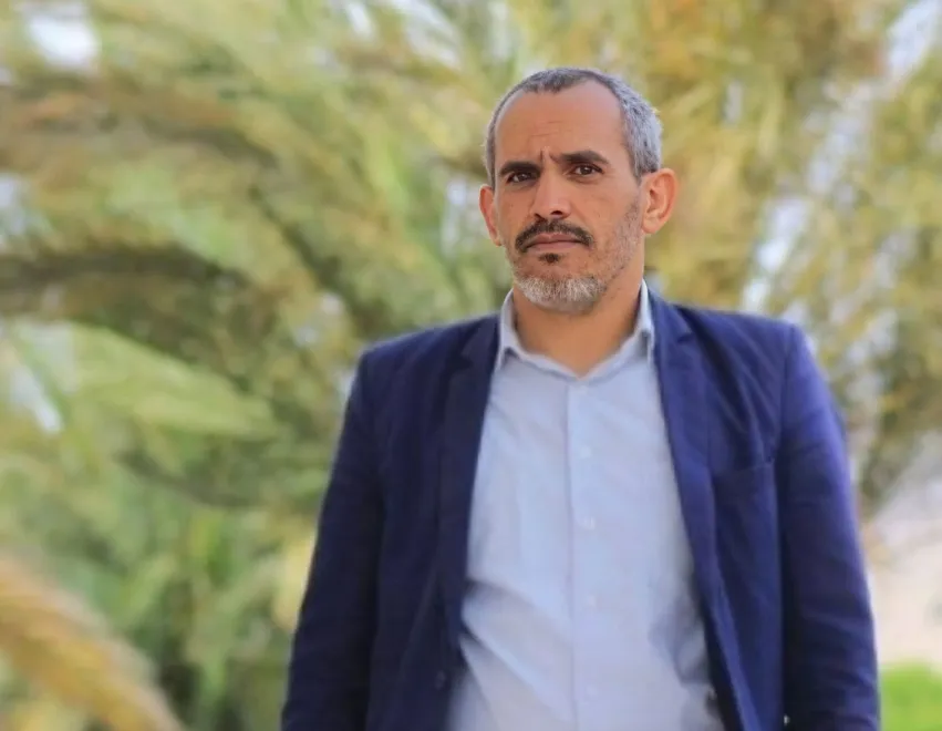 ابنة المحامي"صبرة" تجدد مناشدة الإفراج عنه من سجون الحوثيين وتعاتب زملاء المهنة: "تحركوا من أجل أنفسكم"