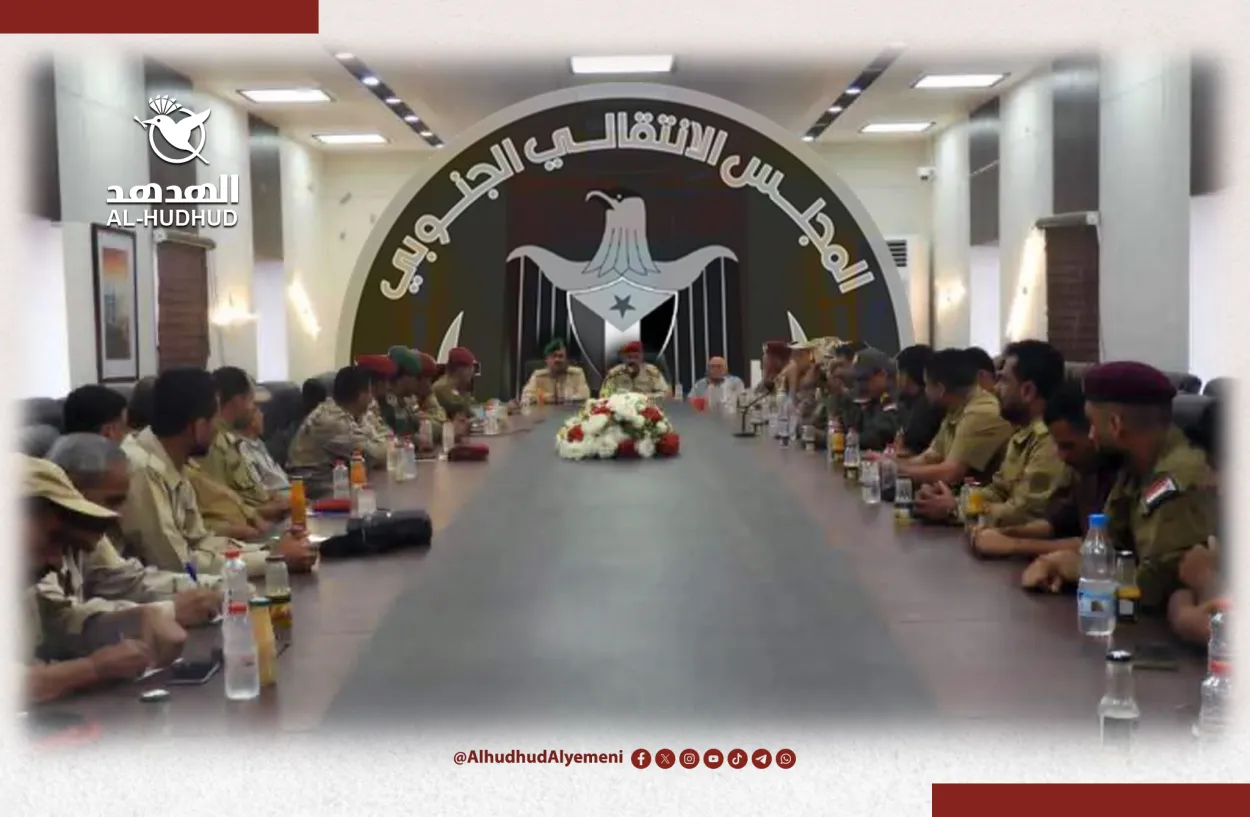 هل تدخل عدن مرحلة المواجهة؟ 4 سيناريوهات بعد رفض الانتقالي المنحل إعادة هيكلة قواته