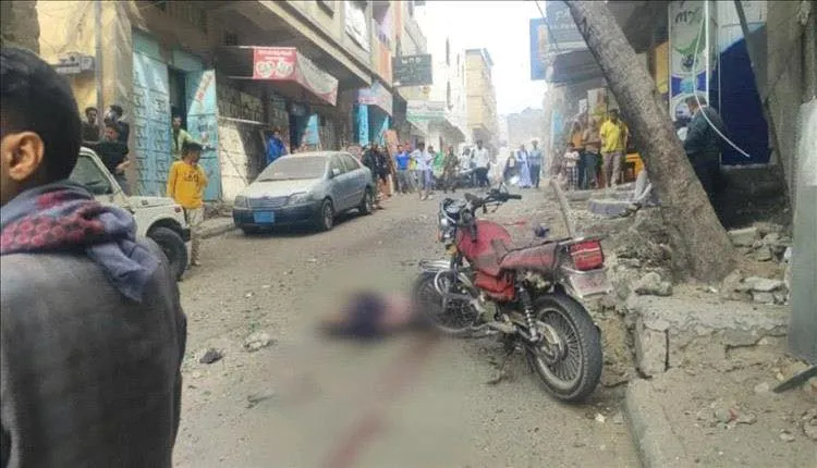 تفاصيل انفجار عبوة ناسفة استهدف المقر الرئيس لحزب الإصلاح في تعز 