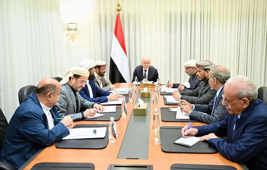 الرئاسي اليمني: الإصلاحات الحكومية بداية لبناء "دولة المؤسسات" ونحذر من حملات التضليل