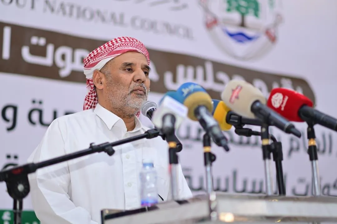 عصام الكثيري: مستقبل حضرموت السياسي إما إقليماً كامل الصلاحيات أو دولة مستقلة