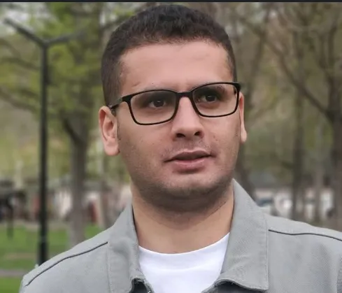 خالد اليماني… من “فيفا كوبا” إلى ظلال التطبيع الصهيوني