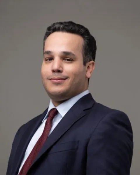 من يحرك "الانتقالي" في اليمن؟